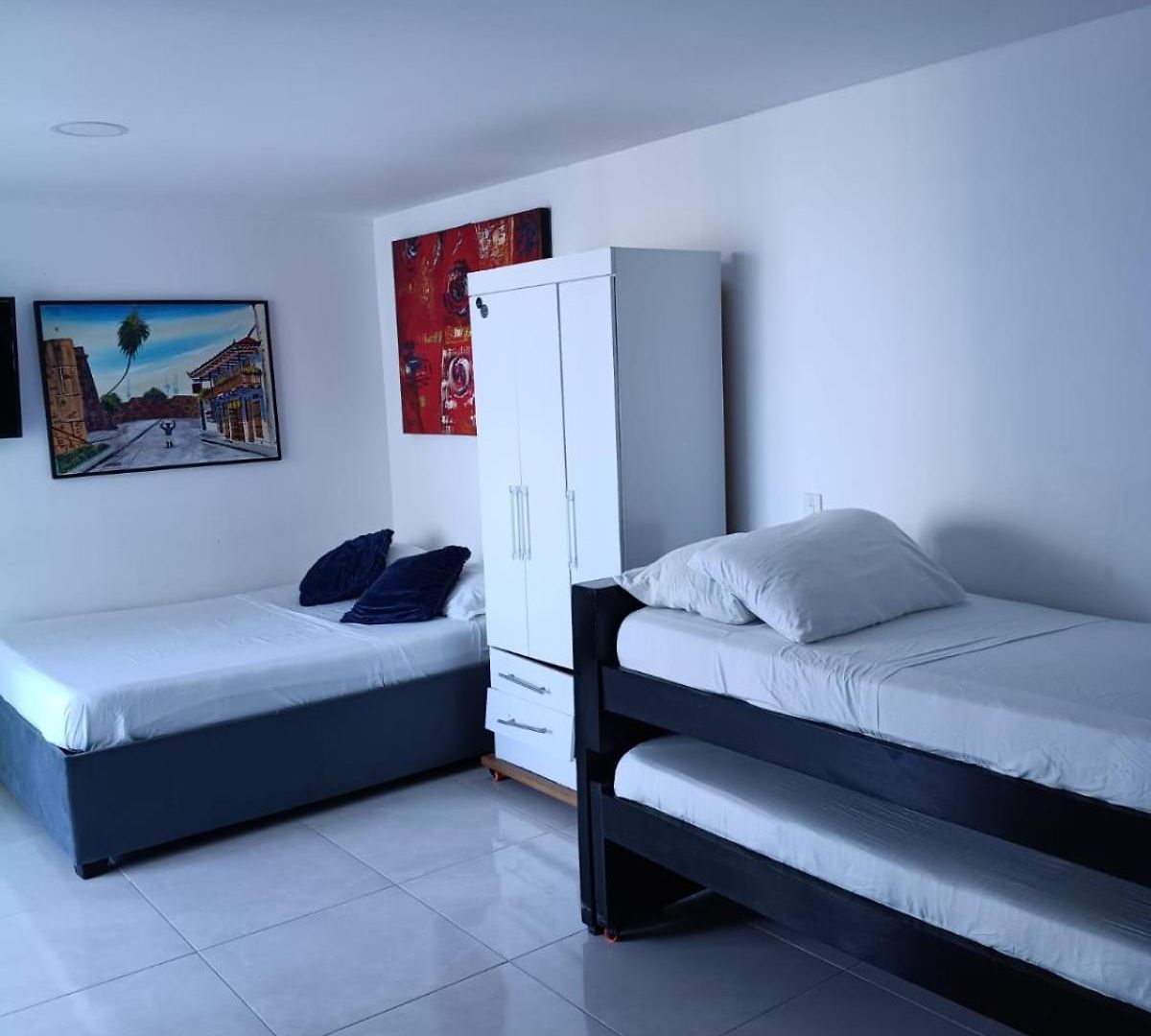 Estudio Piso 9 Apto 909 *